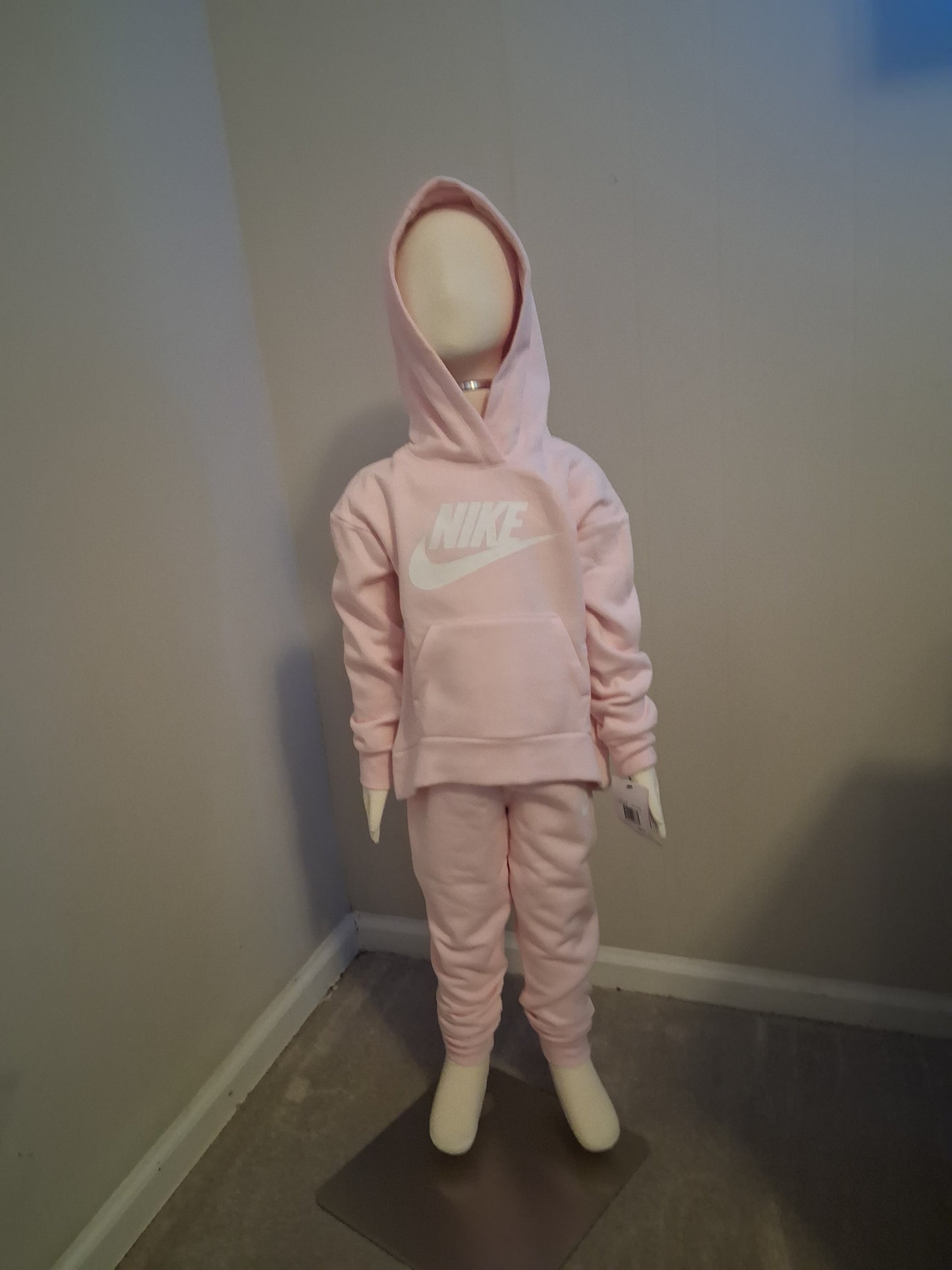 NIKE kids hooded sweatsuit size 5 small